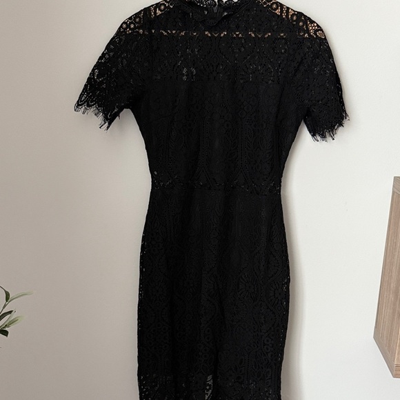 Lulu's Remarkable Lace Dress, Black, Size XS - Picture 2 of 10